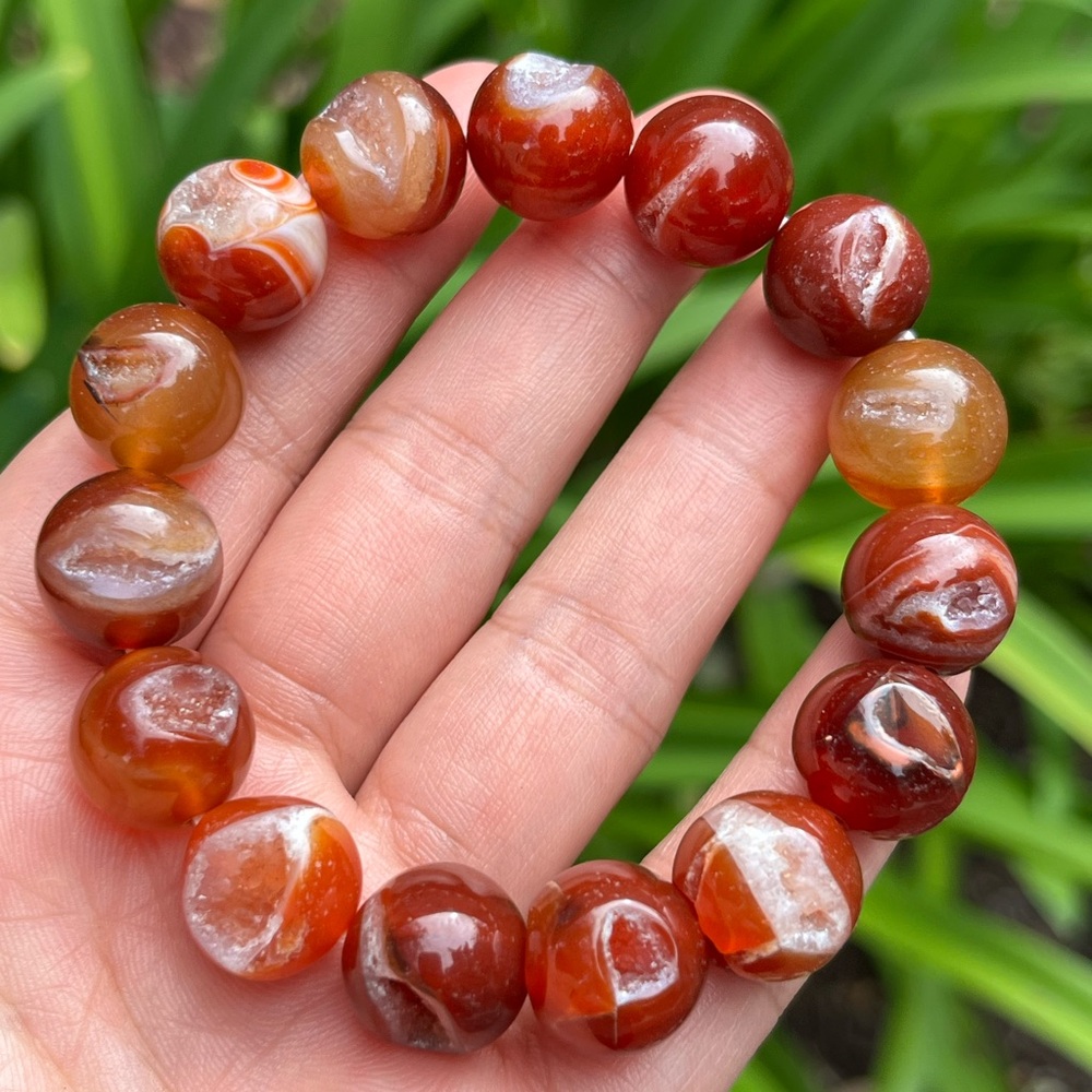 14mm stretchable‎ red druzy agate bracelet 0067